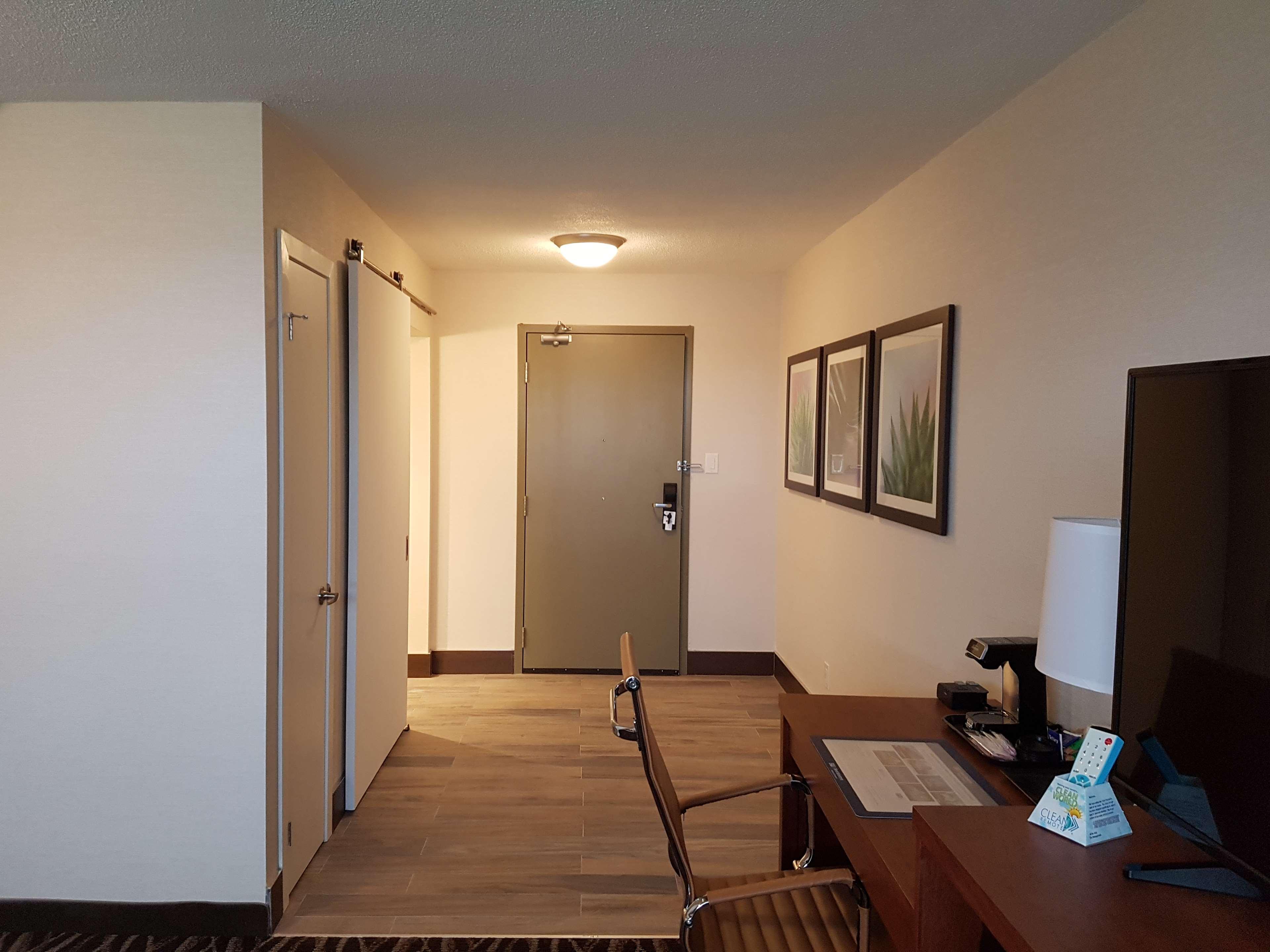 Best Western Plus Durham Hotel&Conference Centre Oshawa Exterior foto